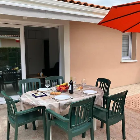 Nyaraló Terraced Holiday Home In Moliets, Cleaning Included *